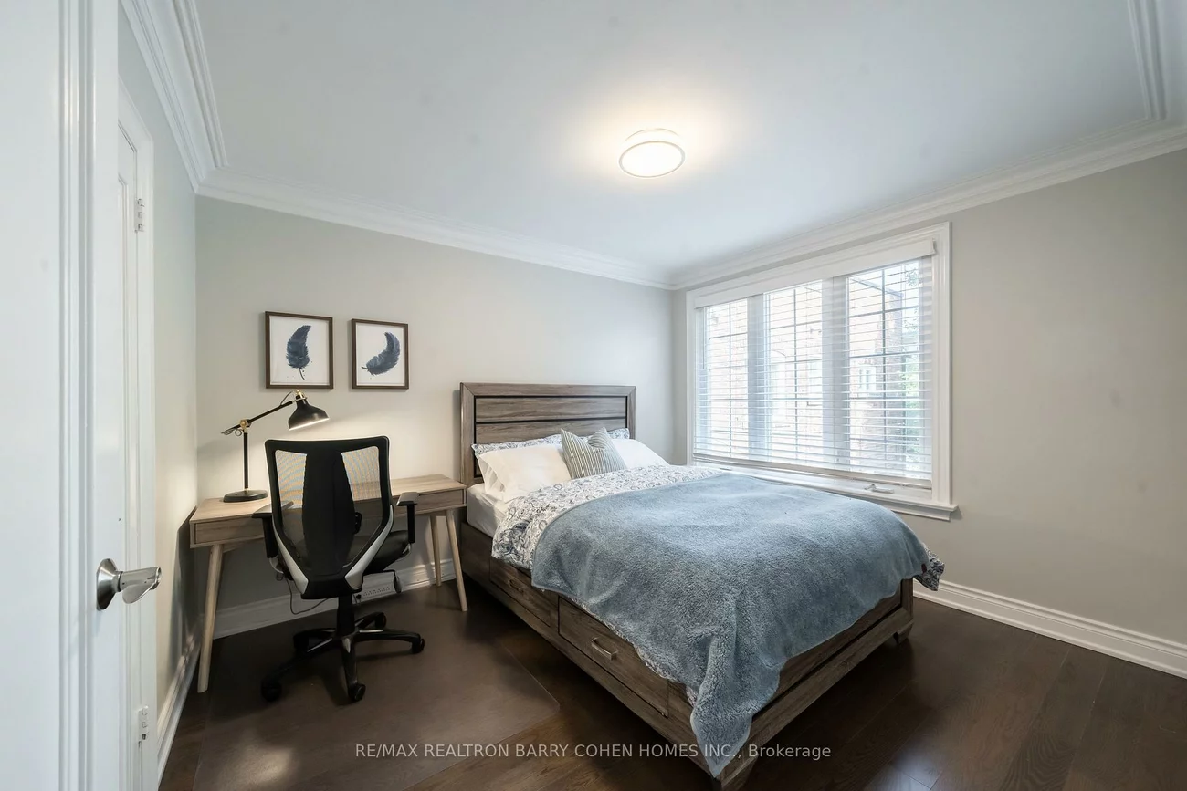 109, Braemar, Yonge-Eglinton, Toronto