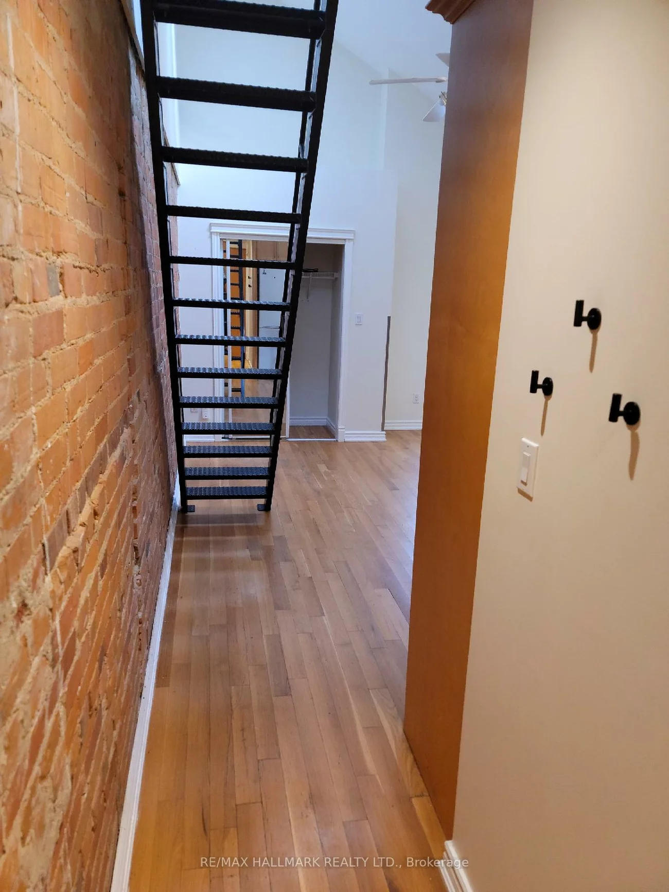 8, St. Joseph, Bay Street Corridor, Toronto