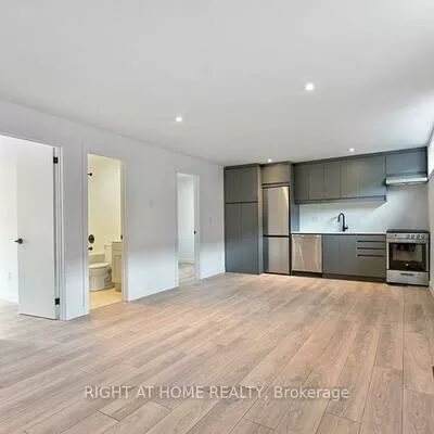 48, Lanark, Oakwood Village, Toronto