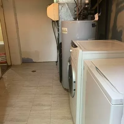 209, Harlandale, Lansing-Westgate, Toronto