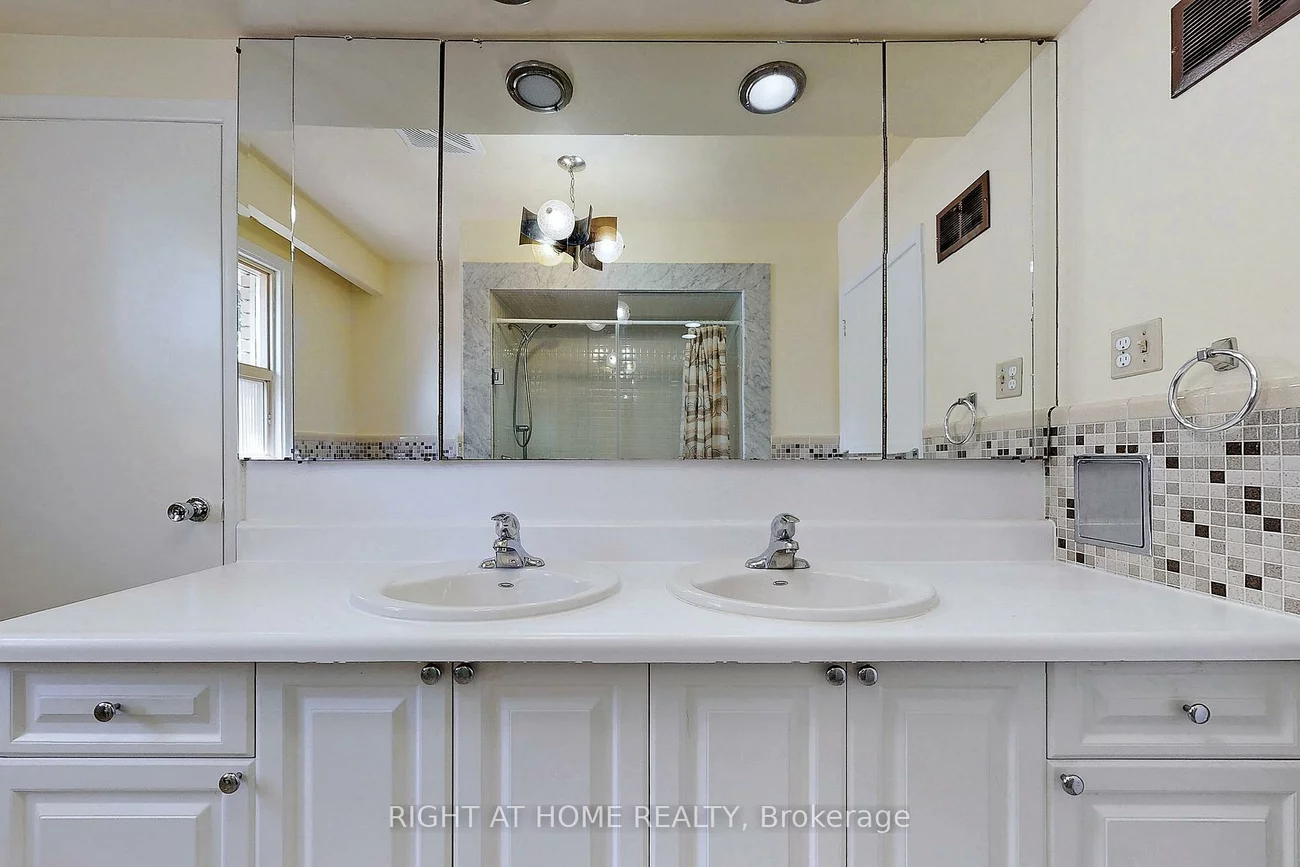 42, Denmark, Westminster-Branson, Toronto