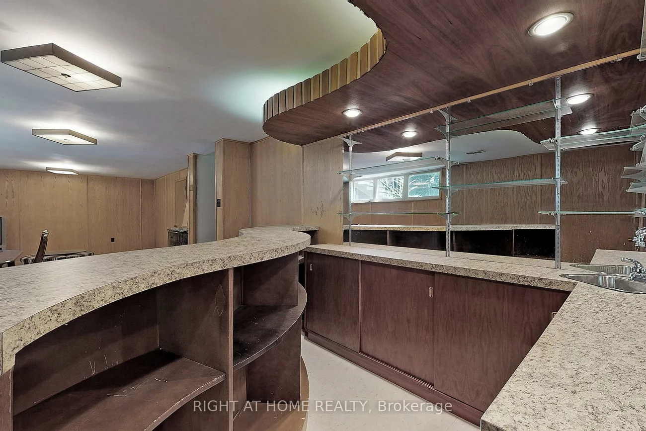 42, Denmark, Westminster-Branson, Toronto