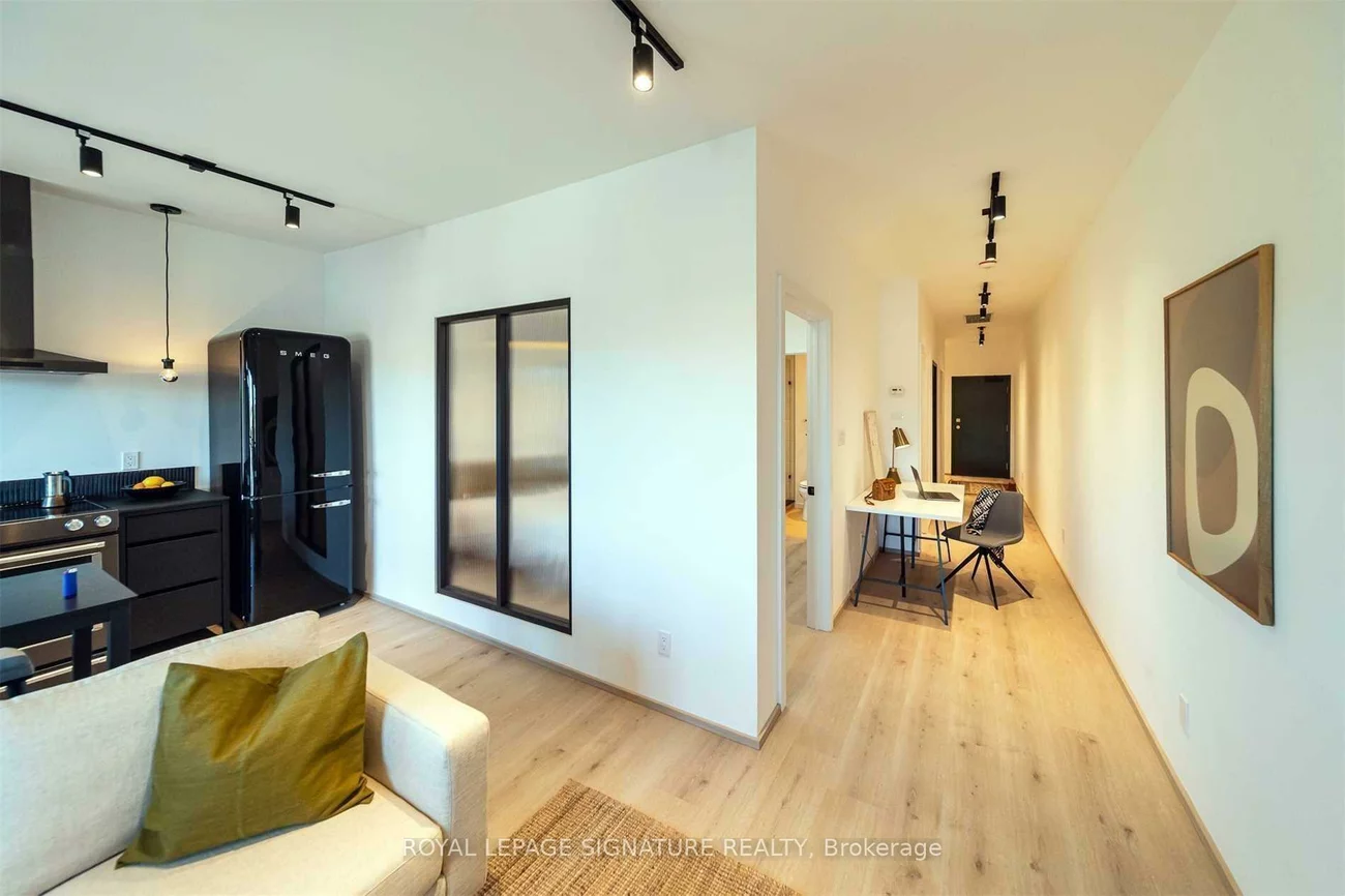 36, Geary, Wychwood, Toronto