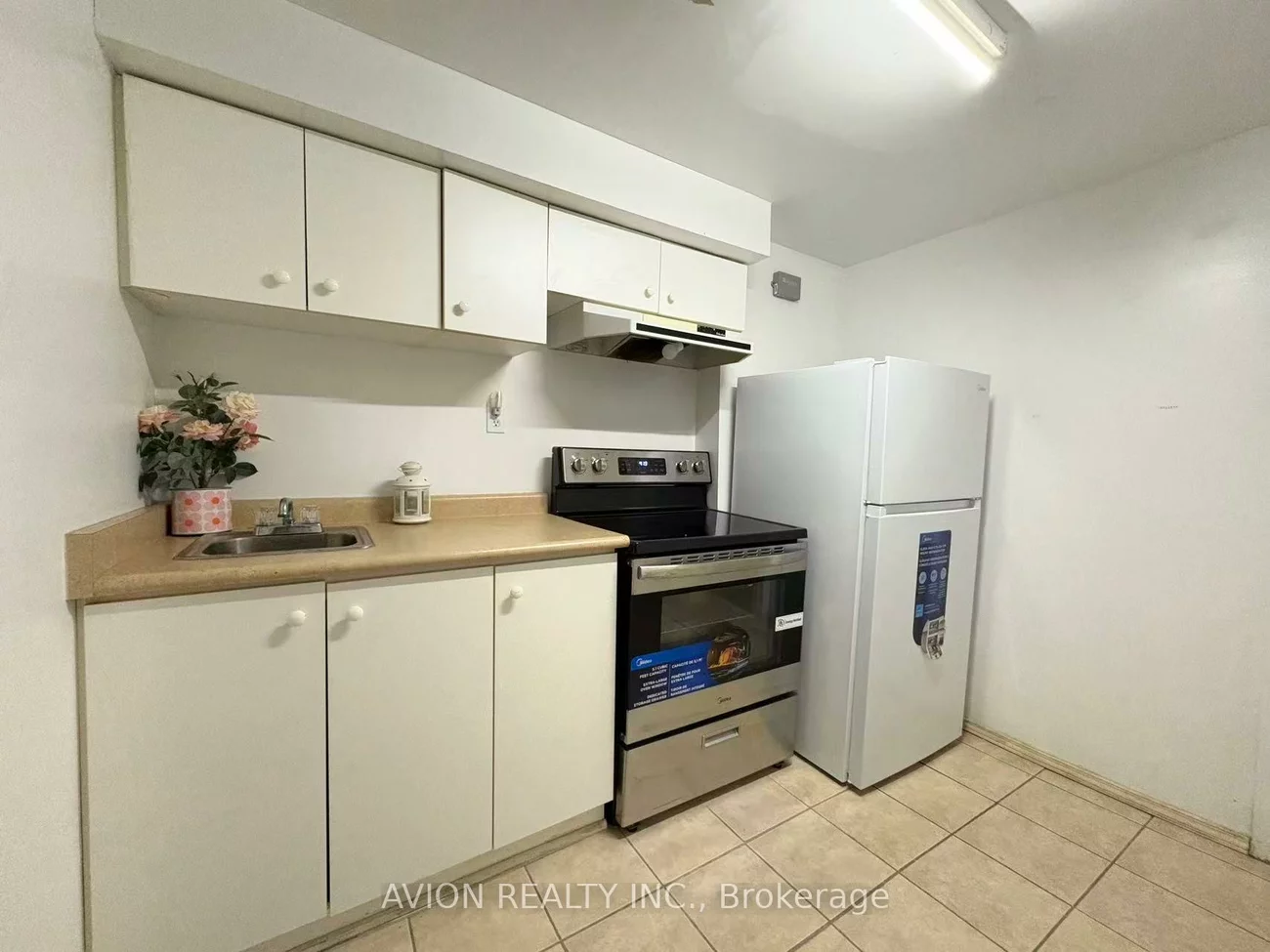 6, Rollingwood, Hillcrest Village, Toronto