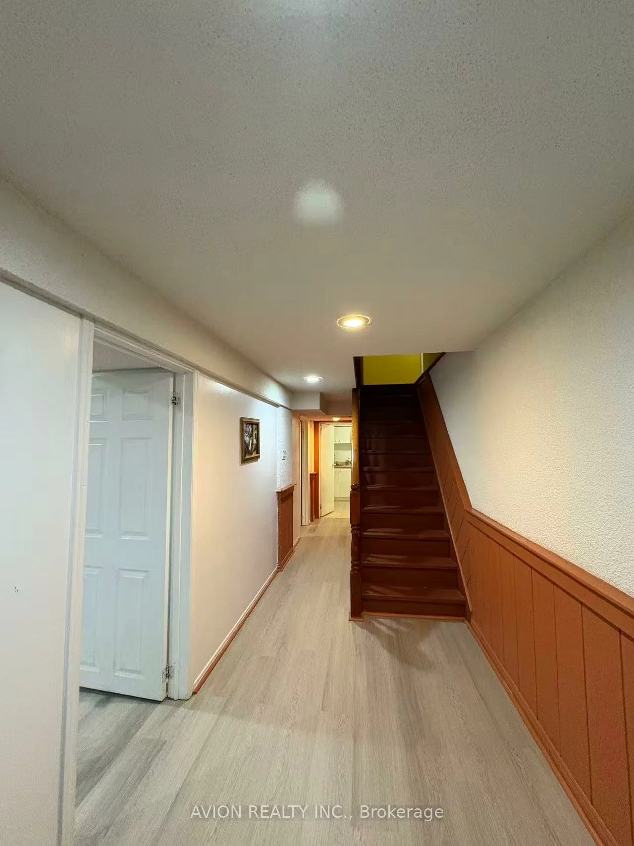 6, Rollingwood, Hillcrest Village, Toronto