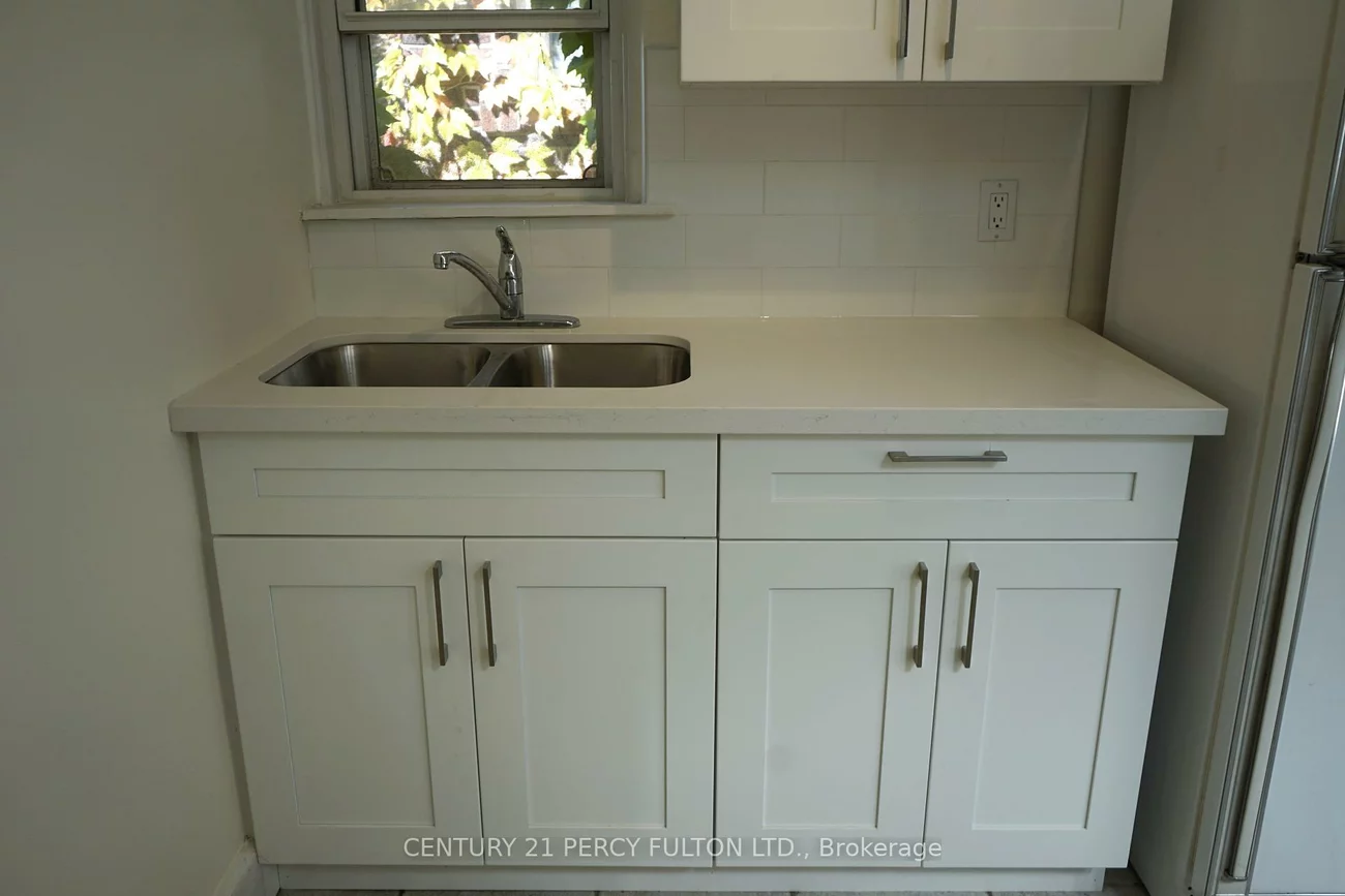 461, Eglinton, Mount Pleasant East, Toronto