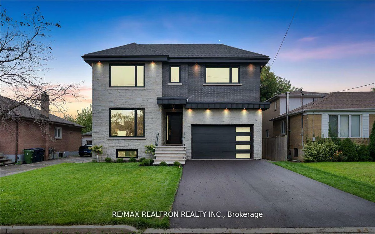 275, Reiner, Clanton Park, Toronto