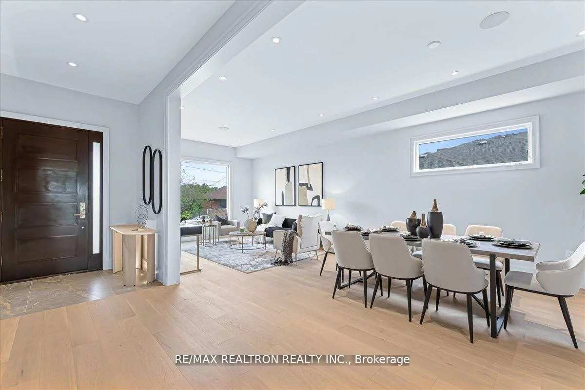 275, Reiner, Clanton Park, Toronto