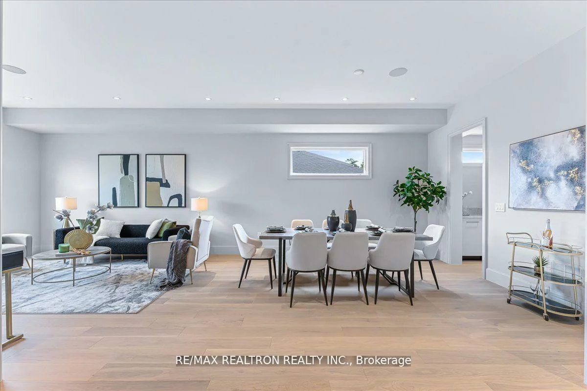 275, Reiner, Clanton Park, Toronto