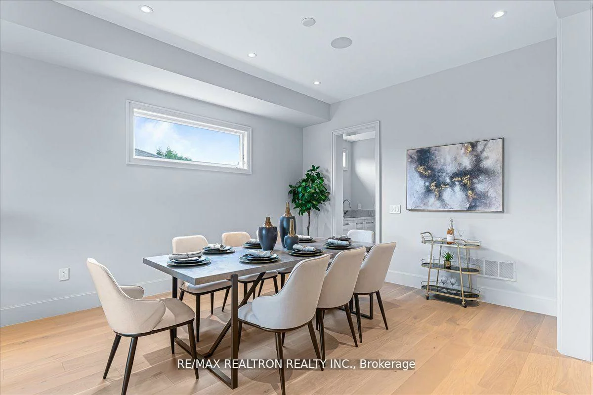 275, Reiner, Clanton Park, Toronto