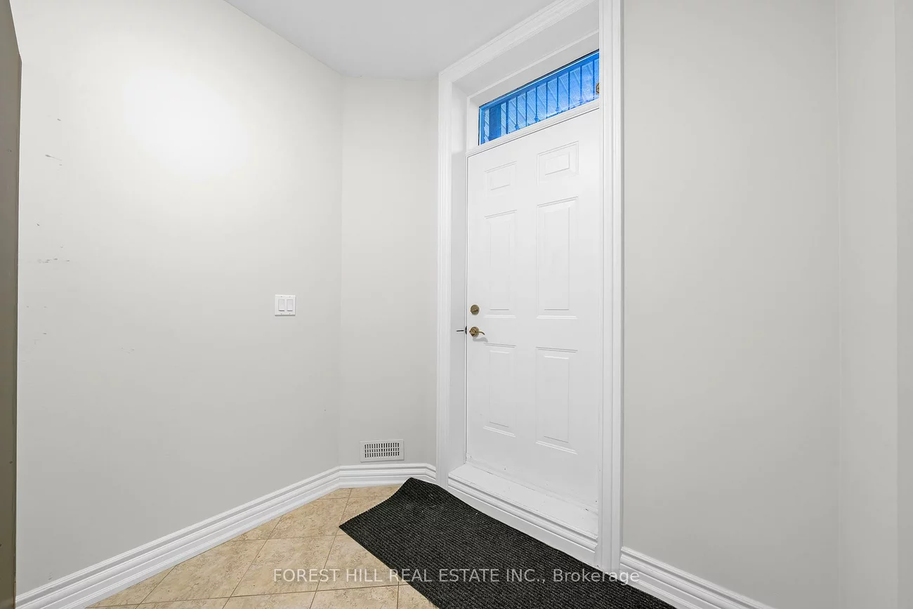 106, Nipigon, Newtonbrook East, Toronto