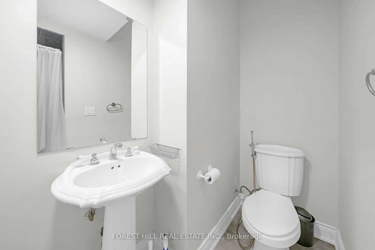106, Nipigon, Newtonbrook East, Toronto