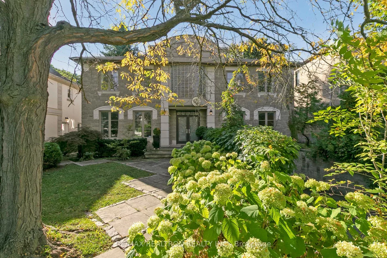 65, Gordon, St. Andrew-Windfields, Toronto