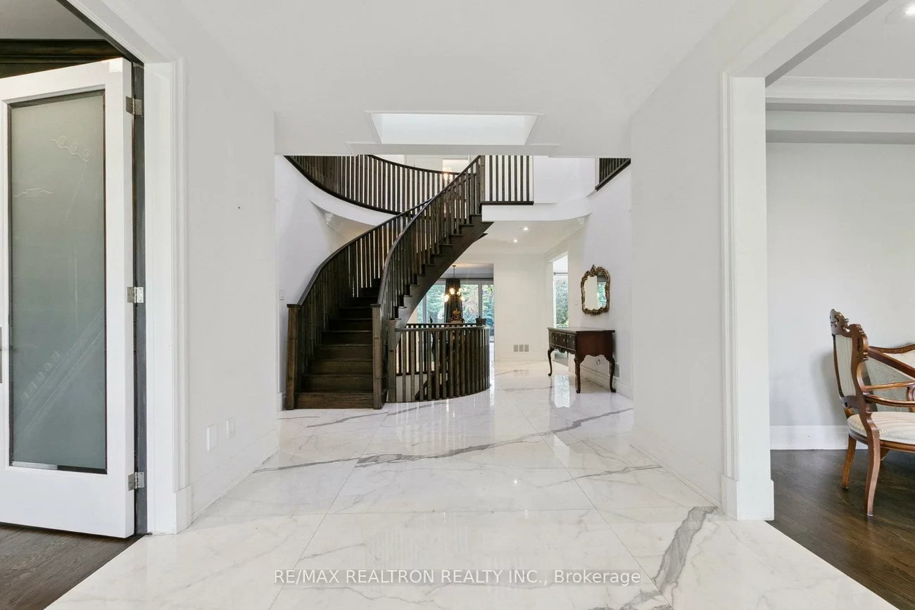 65, Gordon, St. Andrew-Windfields, Toronto