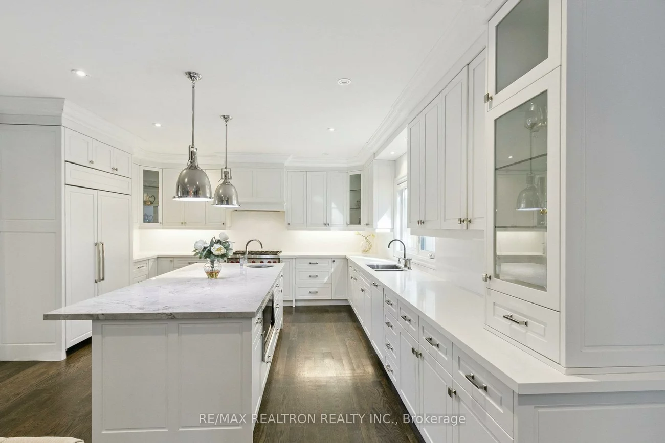 65, Gordon, St. Andrew-Windfields, Toronto