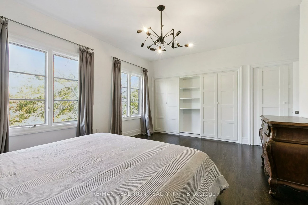 65, Gordon, St. Andrew-Windfields, Toronto