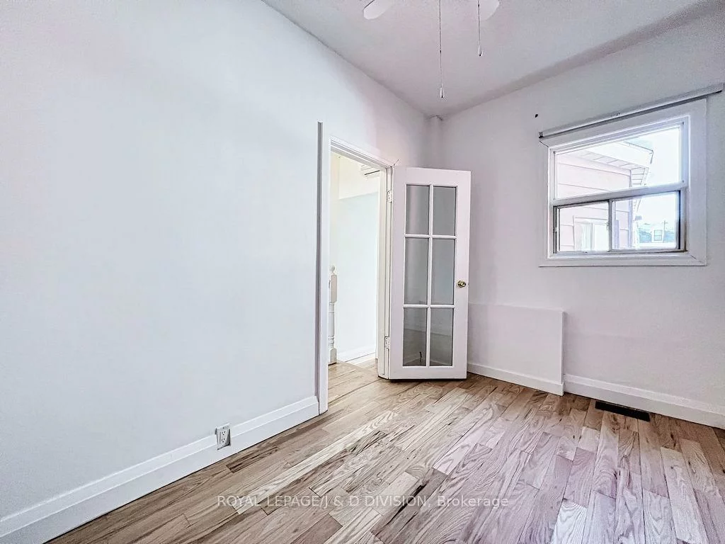 92, Massey, Niagara, Toronto