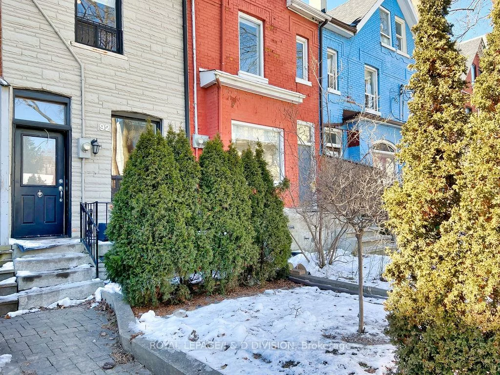 92, Massey, Niagara, Toronto