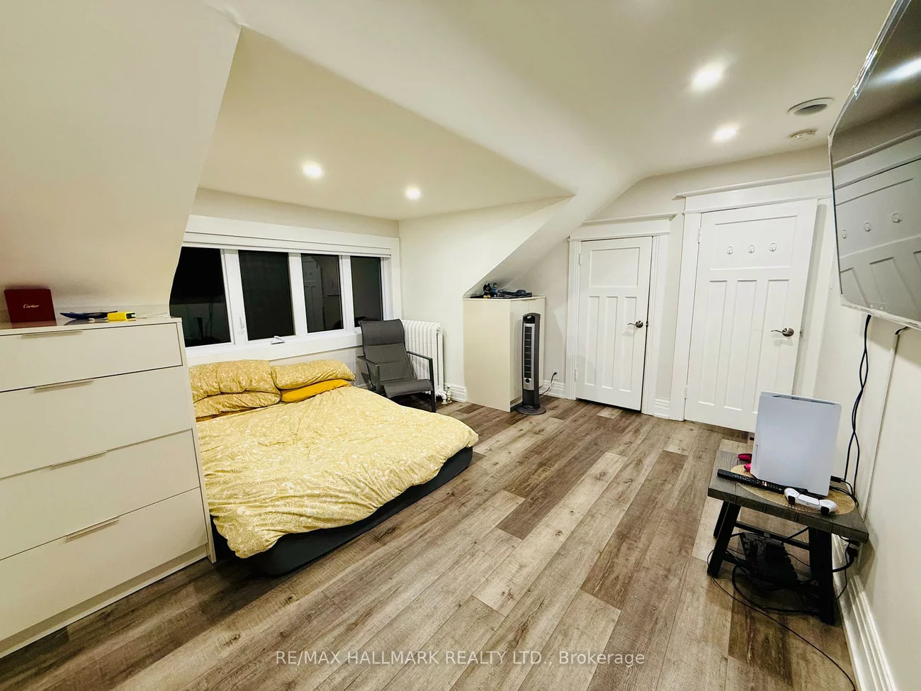 193, Heath, Casa Loma, Toronto