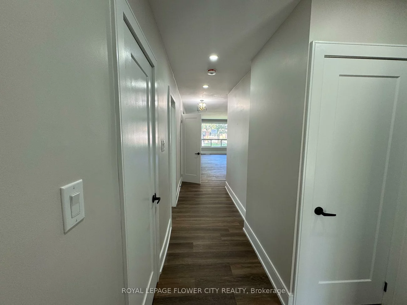 221, Acton, Bathurst Manor, Toronto