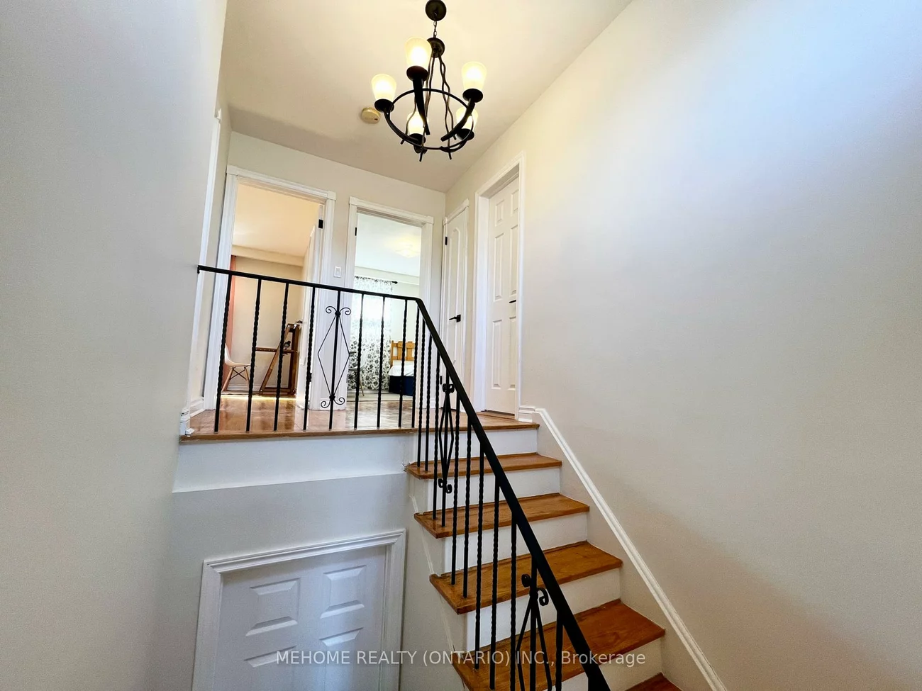 126, Edmonton, Pleasant View, Toronto