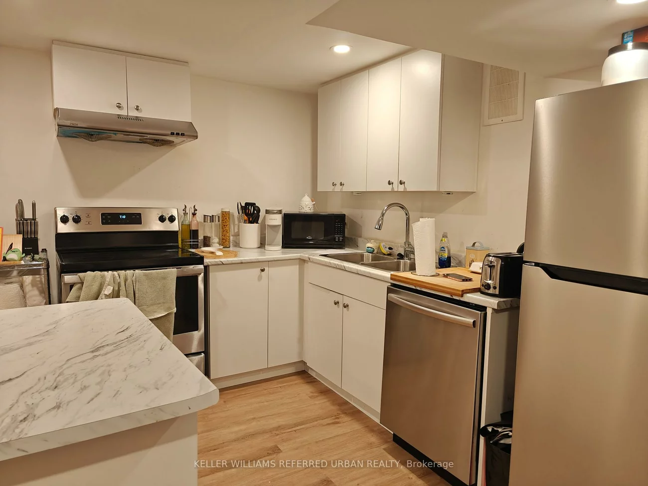 67, Fortrose, Parkwoods-Donalda, Toronto