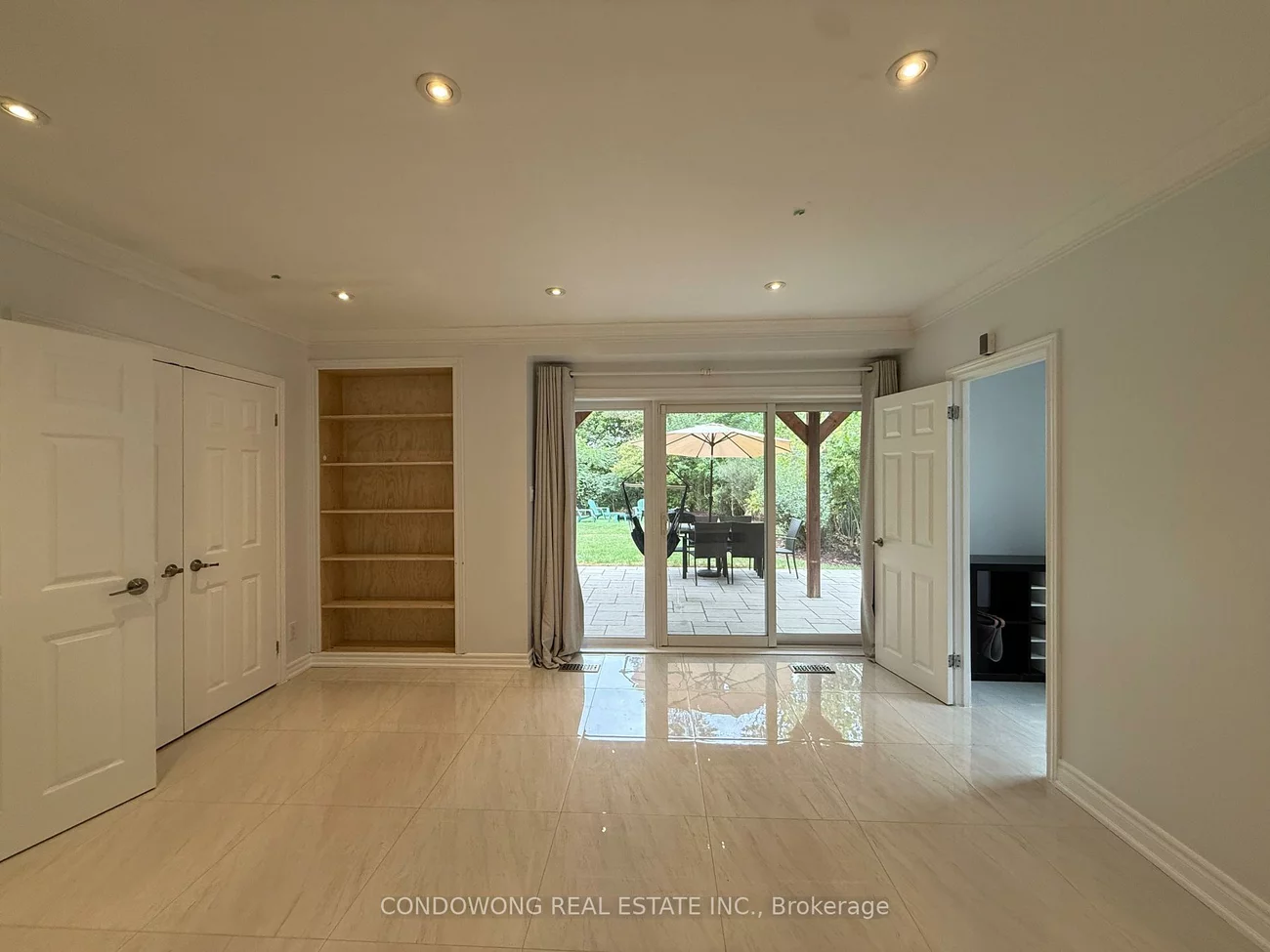 3, Alamosa, Bayview Village, Toronto