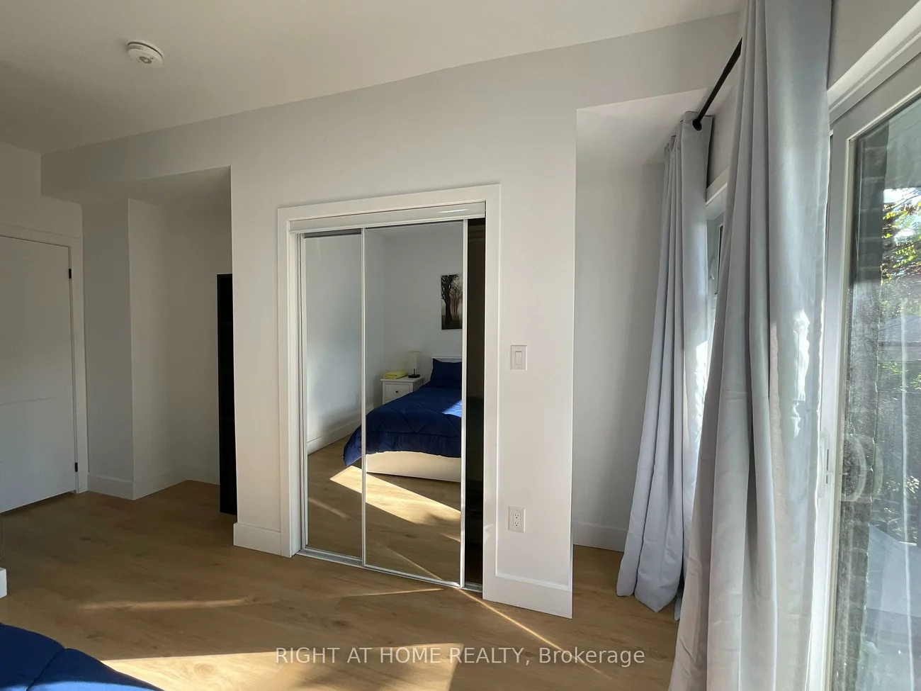 674, Manning, Annex, Toronto