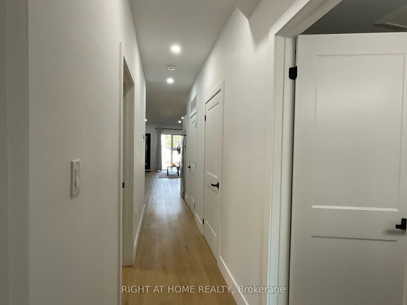 674, Manning, Annex, Toronto