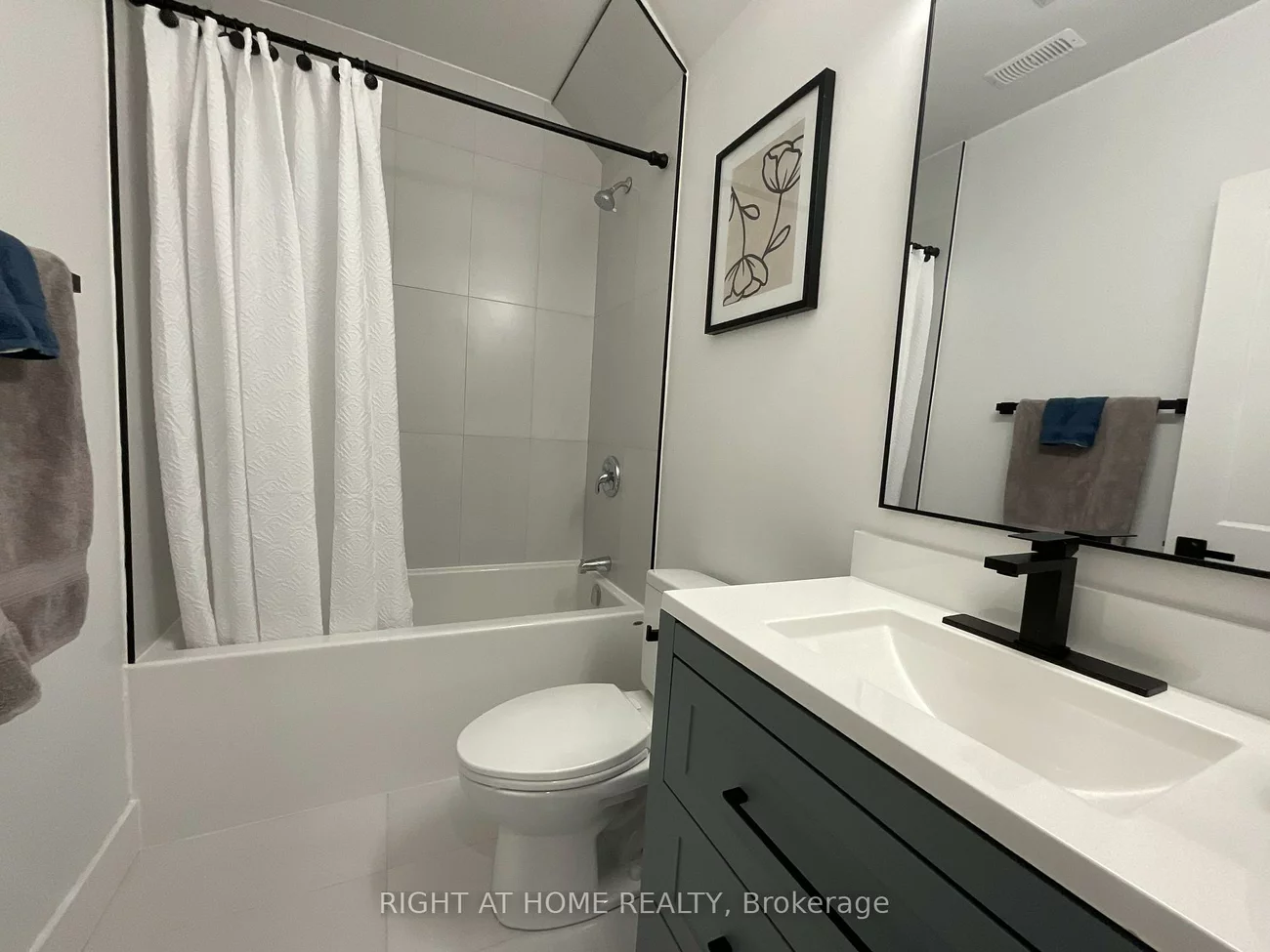 674, Manning, Annex, Toronto