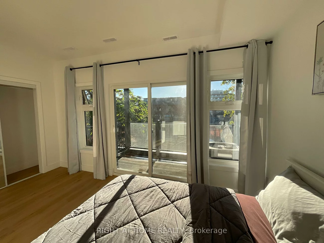 674, Manning, Annex, Toronto