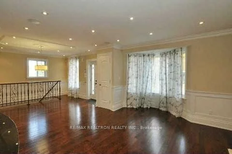 163, Burndale, Lansing-Westgate, Toronto