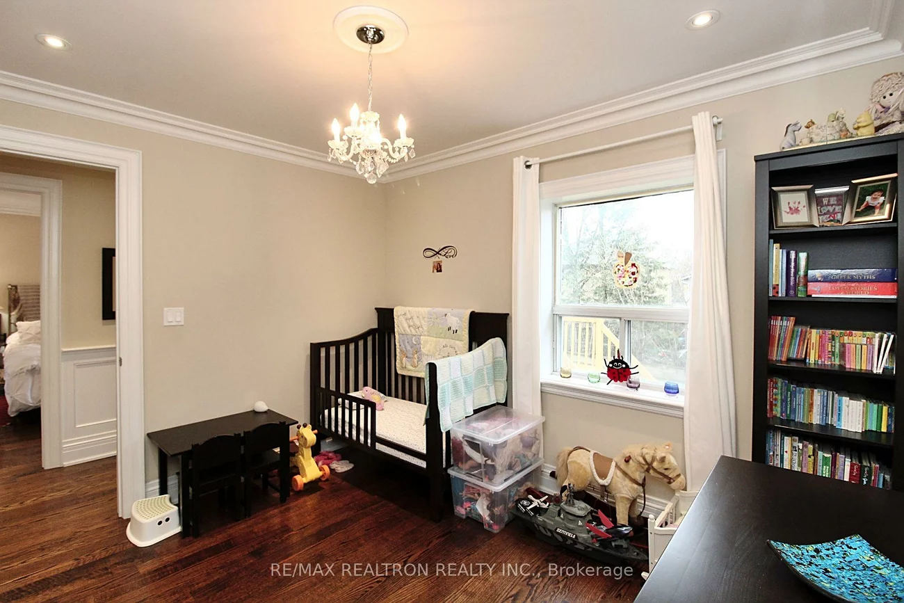 163, Burndale, Lansing-Westgate, Toronto