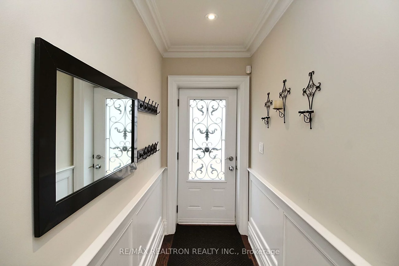 163, Burndale, Lansing-Westgate, Toronto