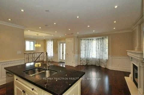 163, Burndale, Lansing-Westgate, Toronto