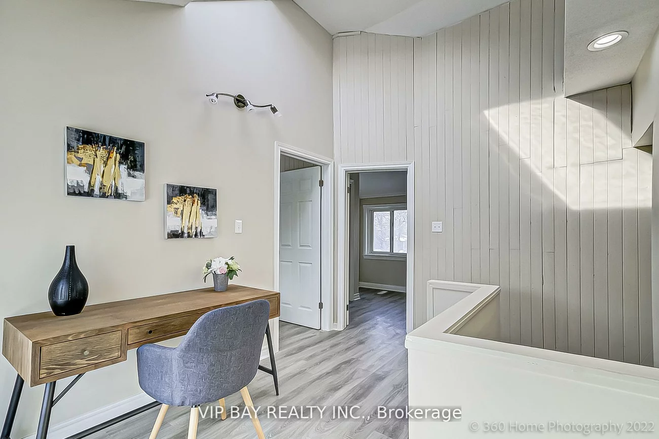 52, Athabaska, Newtonbrook East, Toronto