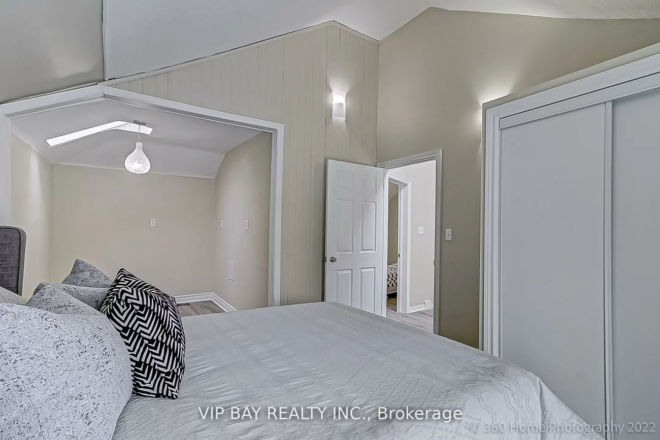 52, Athabaska, Newtonbrook East, Toronto