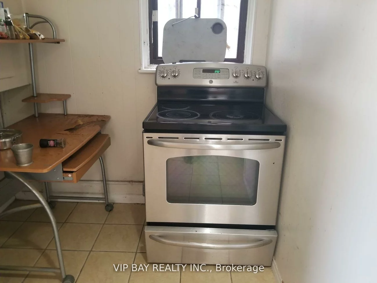 52, Athabaska, Newtonbrook East, Toronto