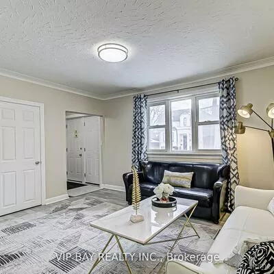 52, Athabaska, Newtonbrook East, Toronto