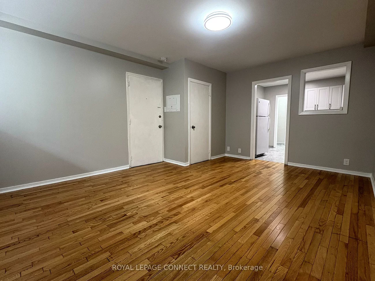 233, Pannahill, Bathurst Manor, Toronto