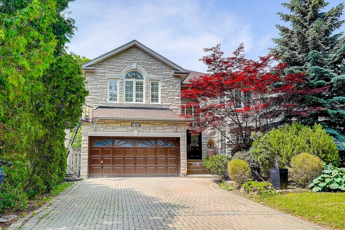 286, Hillcrest, Willowdale East, Toronto