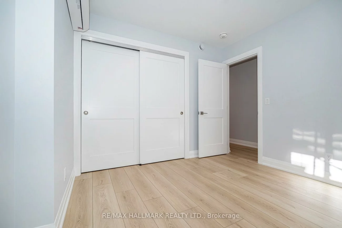 519, Gladstone, Dufferin Grove, Toronto