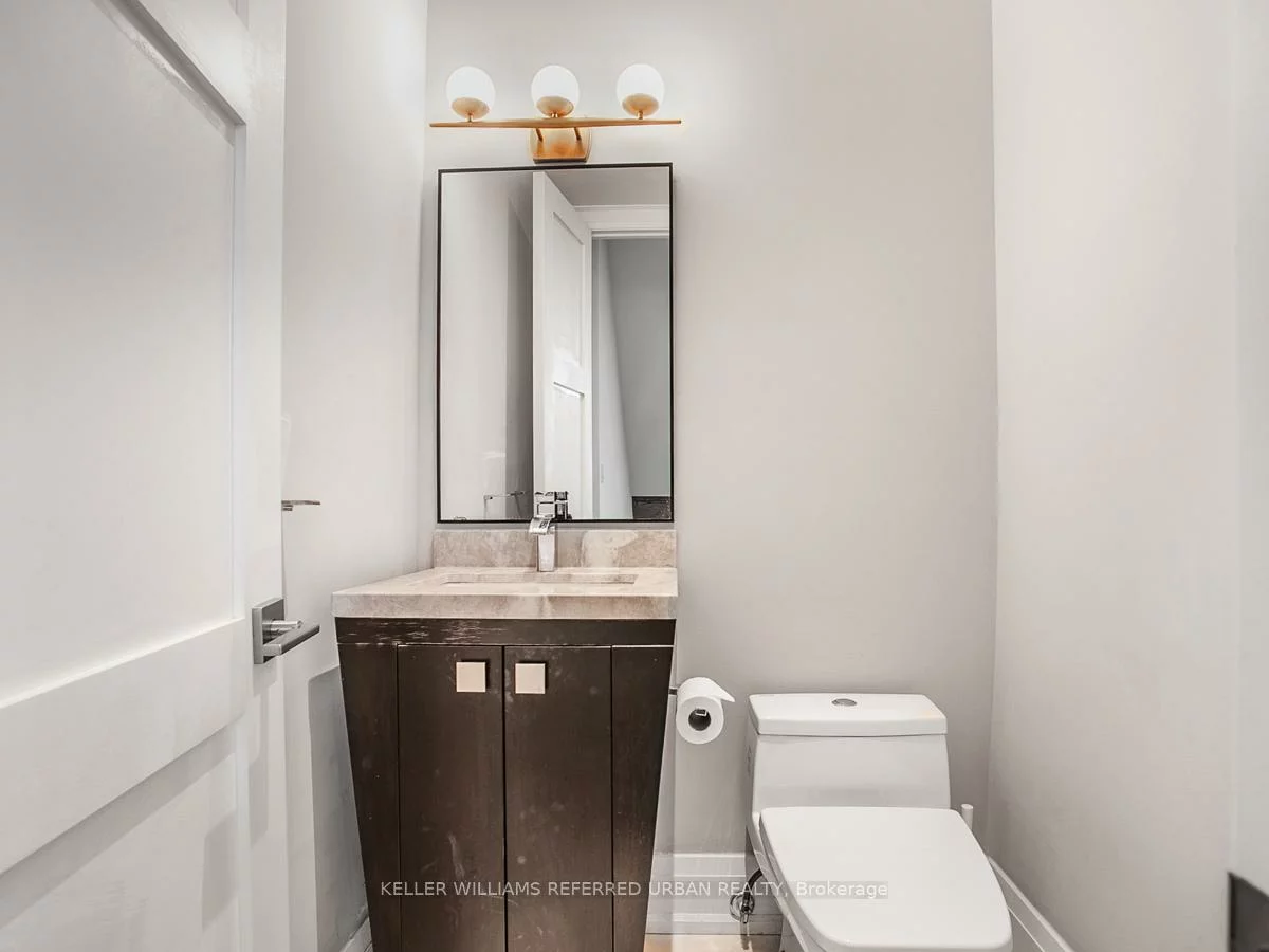 38, Cranbrooke, Lawrence Park North, Toronto