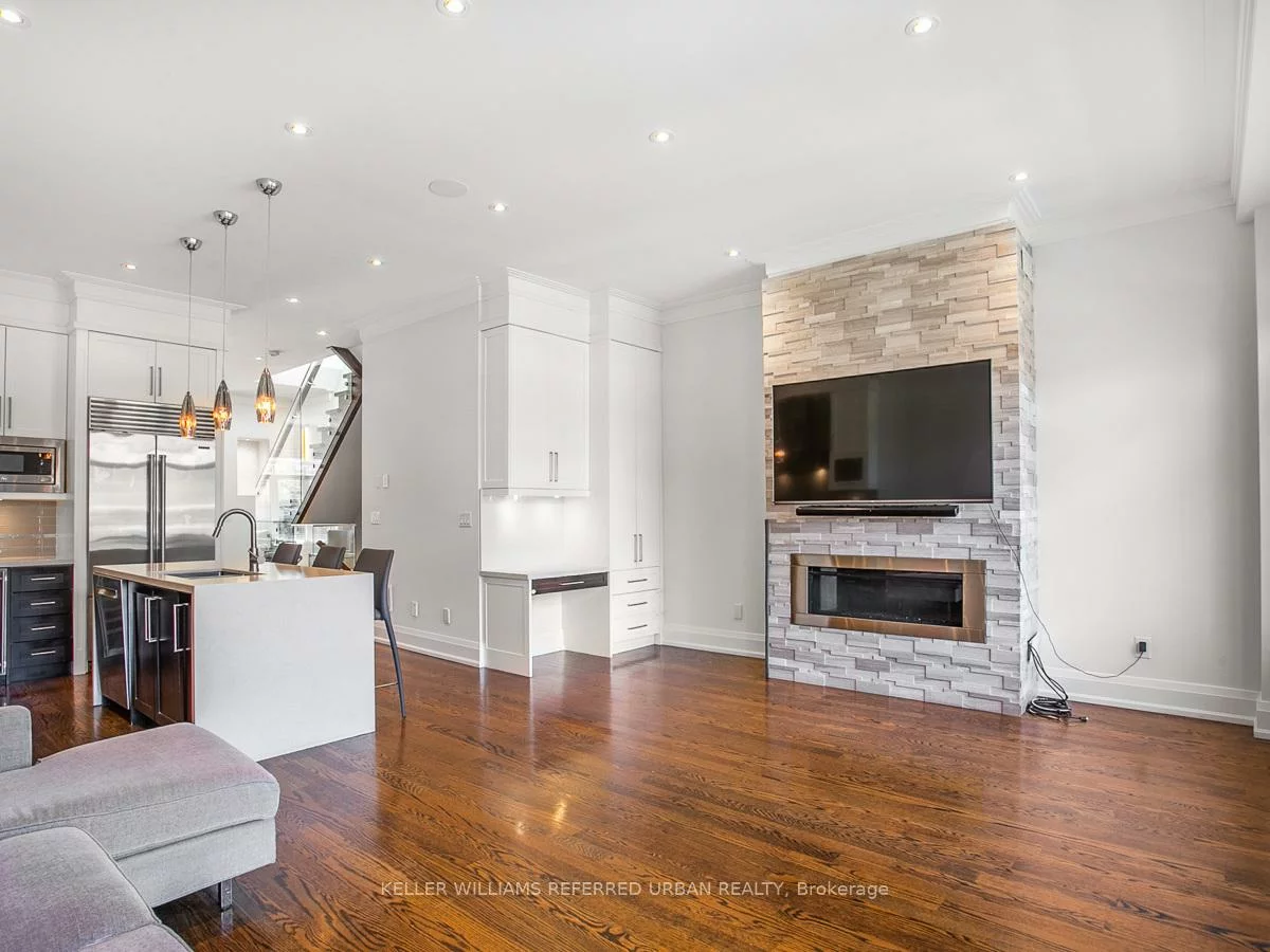 38, Cranbrooke, Lawrence Park North, Toronto