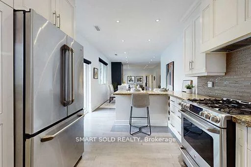 249, Maxome, Newtonbrook East, Toronto