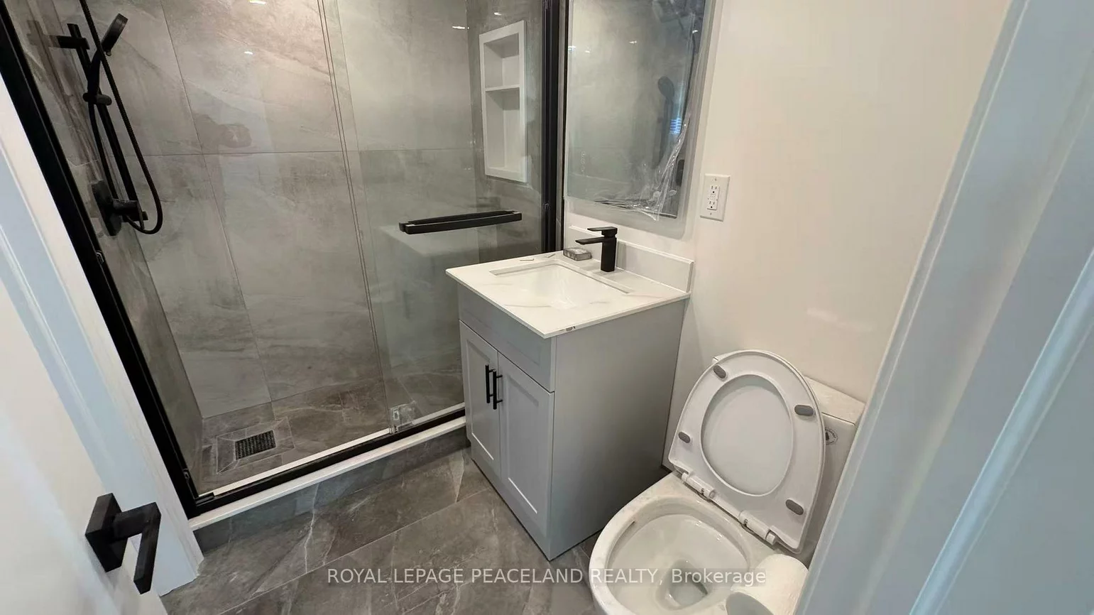 66, Paperbirch, Banbury-Don Mills, Toronto