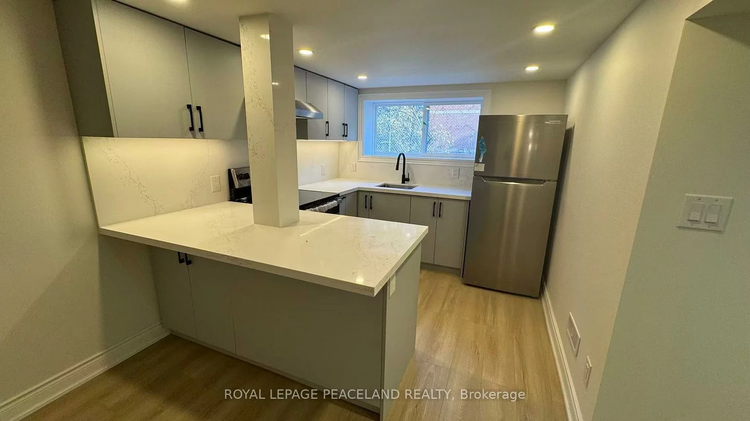 66, Paperbirch, Banbury-Don Mills, Toronto