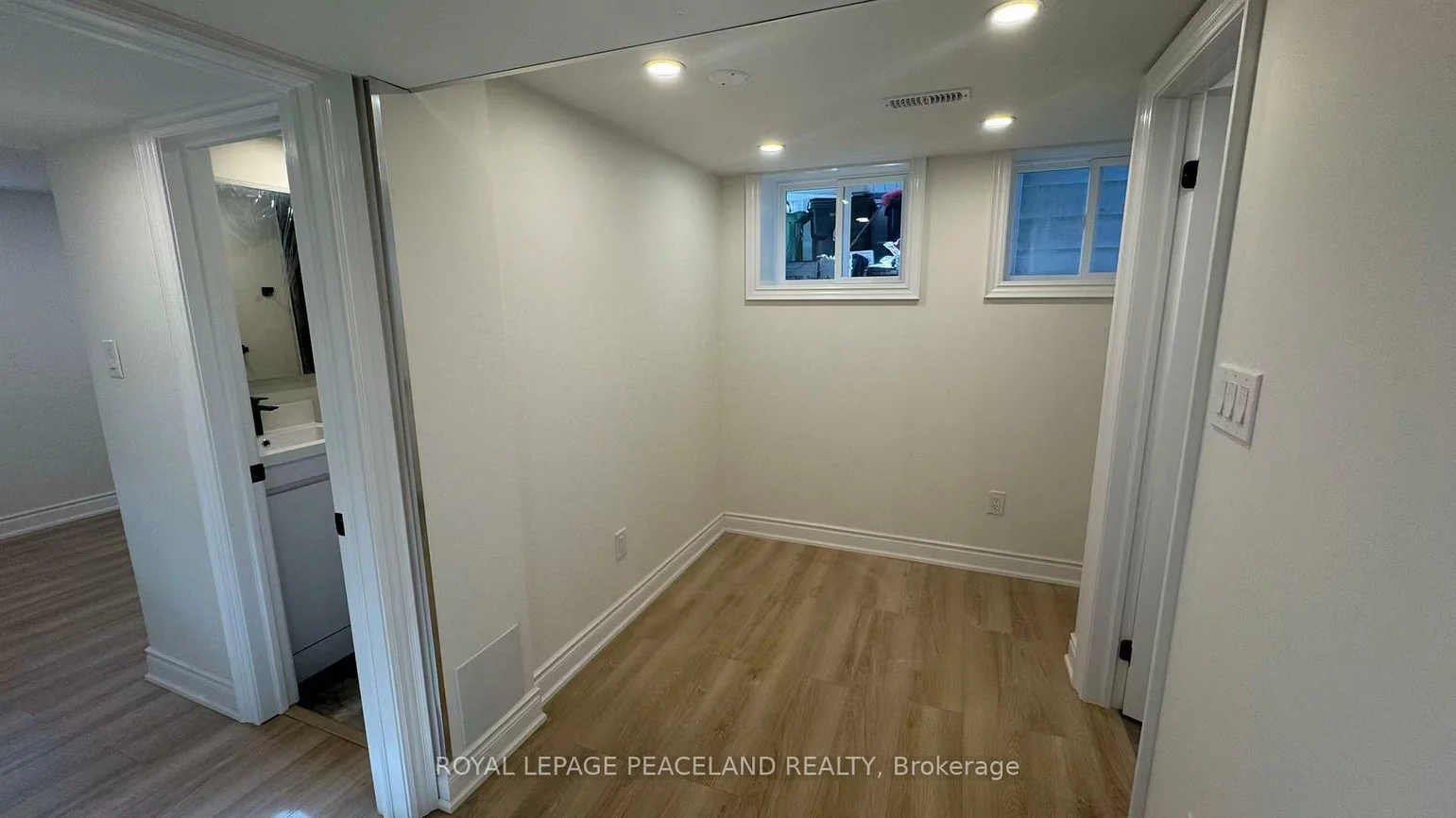 66, Paperbirch, Banbury-Don Mills, Toronto