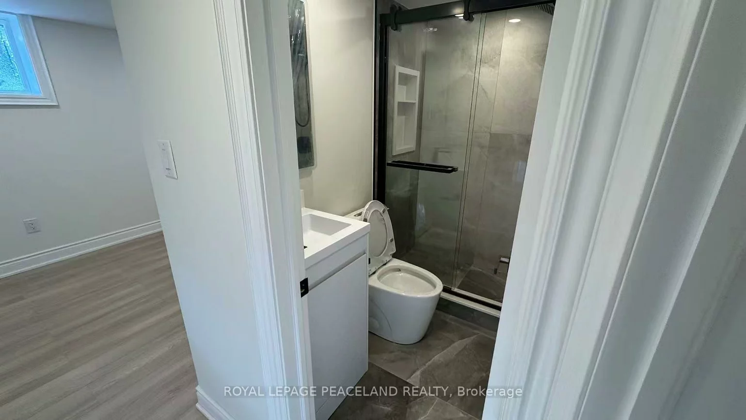 66, Paperbirch, Banbury-Don Mills, Toronto