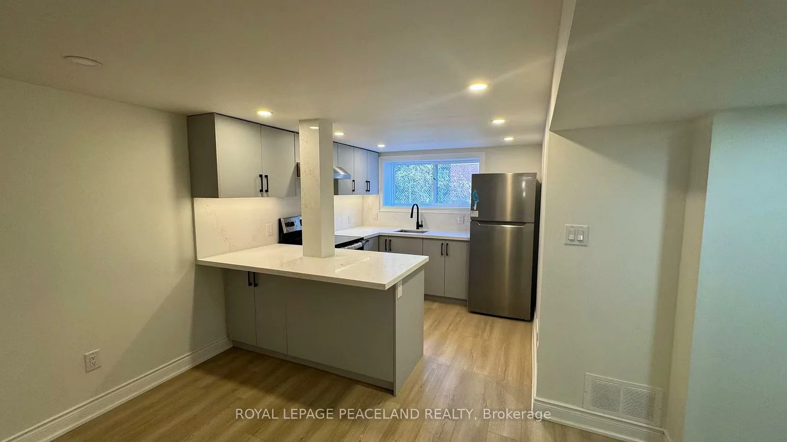 66, Paperbirch, Banbury-Don Mills, Toronto